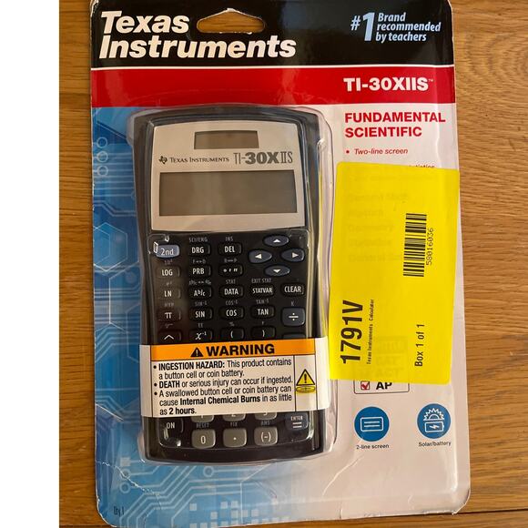 New Texas Instruments TI-30XIIS Fundamental Scientific Calculator - Picture 1 of 1